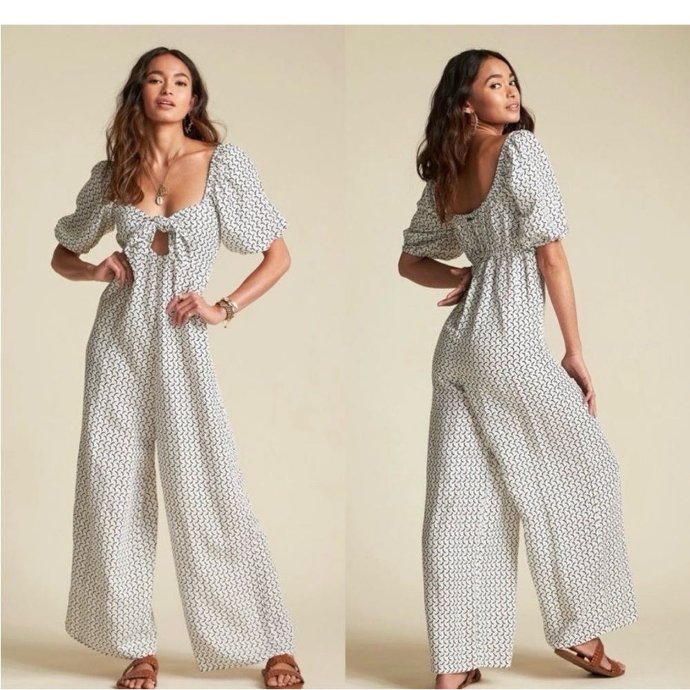 Billabong Urban Outfitters Sincerely Jules Shout It Up